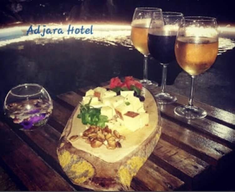 Adjara Boutique Hotel Batoemi Buitenkant foto